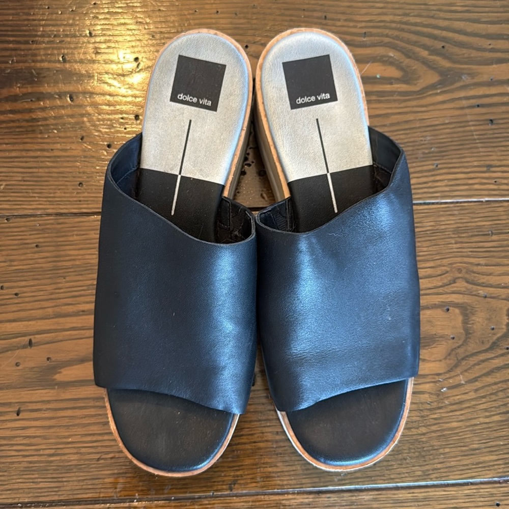 Size 11 wedge dolce vita lightly worn